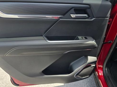 New 2026 GMC Acadia Elevation w/ Elevation Premium Package FWD image 11
