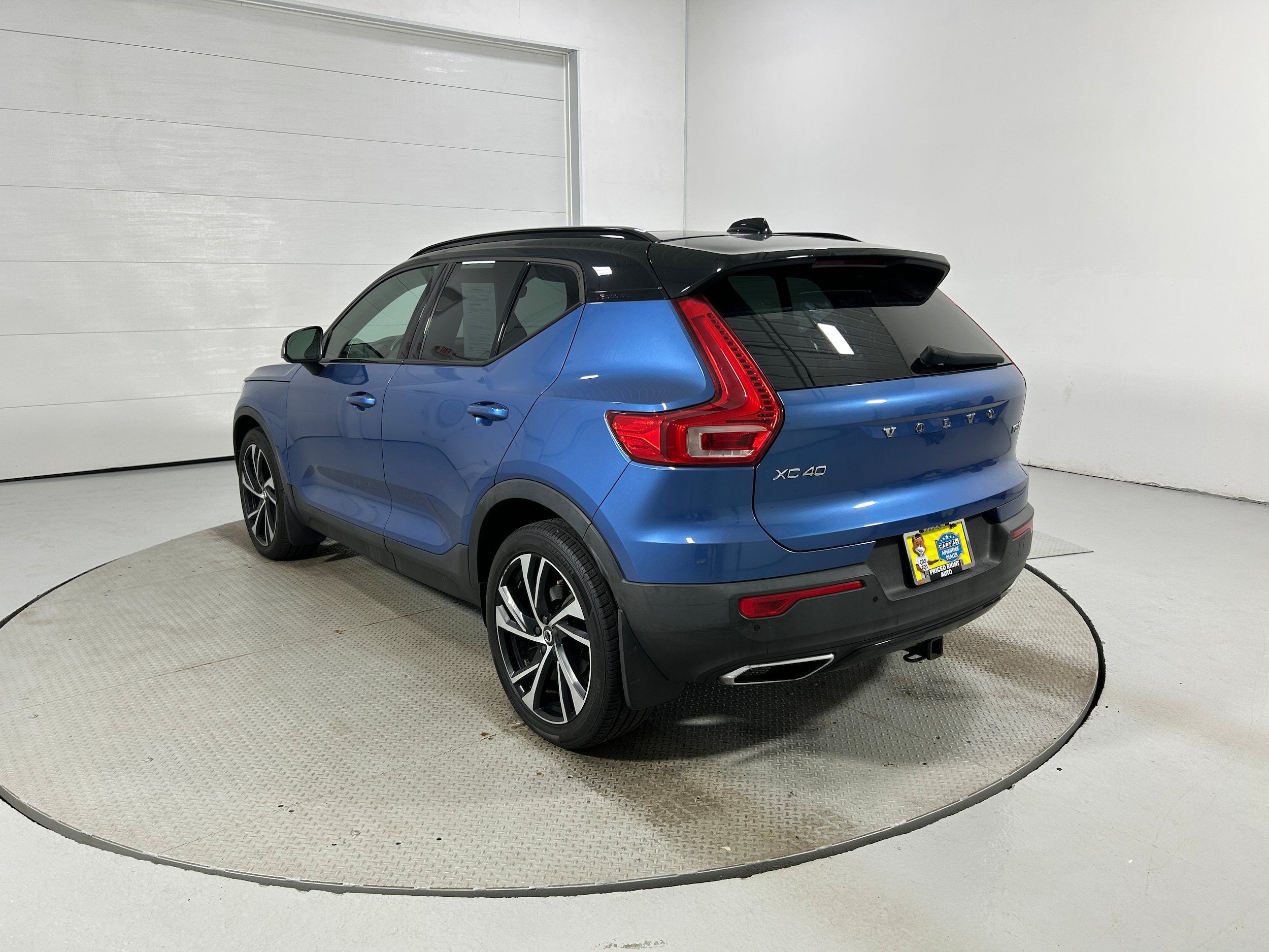 Used 2020 Volvo XC40 T5 R-Design AWD/4WD image 21