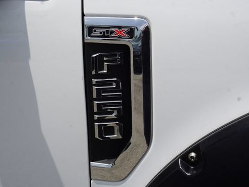 Used 2019 Ford F250 XL w/ STX Appearance Package AWD/4WD image 34