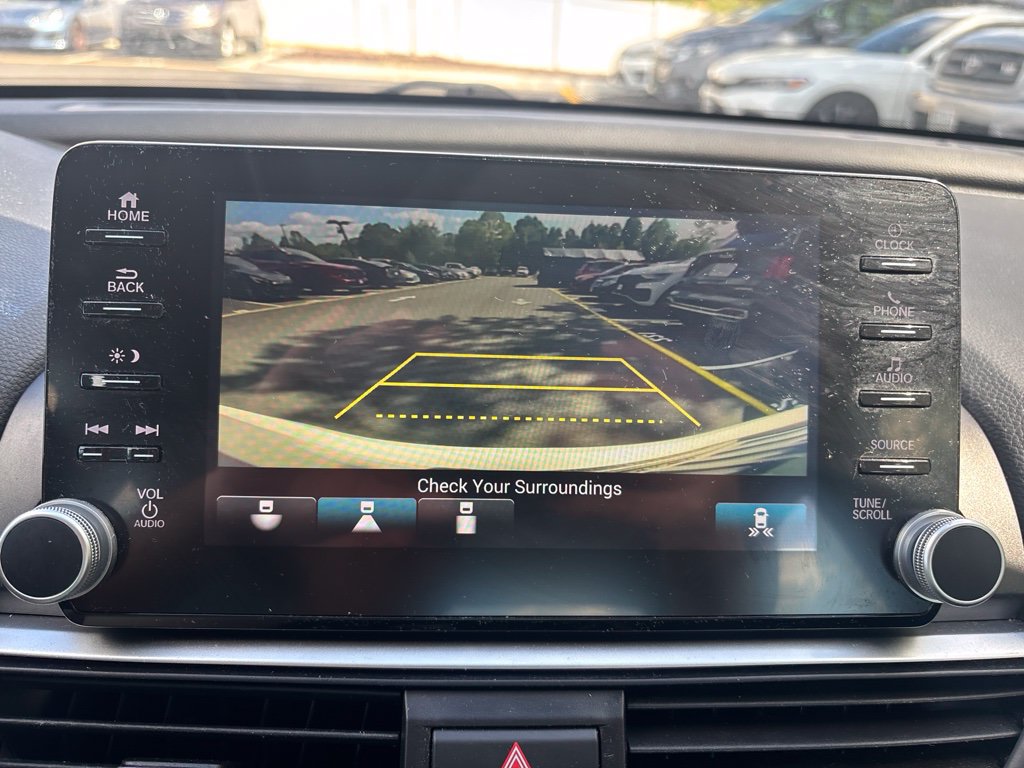 Used 2019 Honda Accord EX image 18