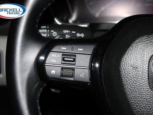 Used 2023 Honda Pilot Touring image 31