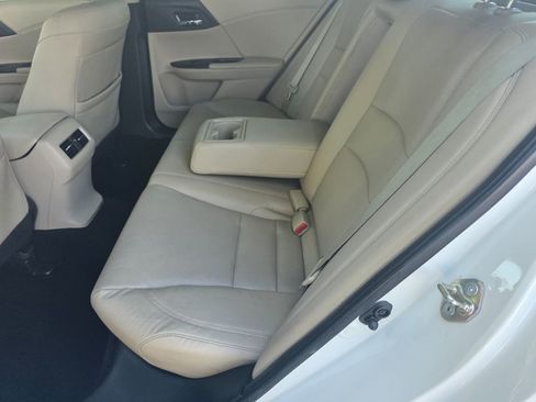 Used 2015 Honda Accord EX-L image 35