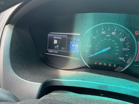 Used 2016 Ford Explorer XLT w/ Equipment Group 201A image 12