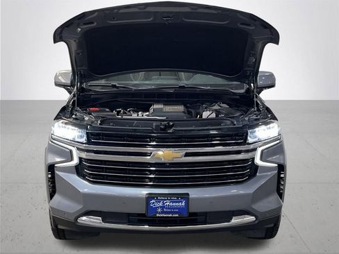 Used 2022 Chevrolet Tahoe LT w/ LT Signature Package AWD/4WD image 5