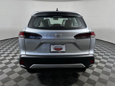 Used 2026 Toyota Corolla Cross L FWD image 6