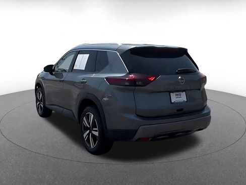 Used 2026 Nissan Rogue SL AWD/4WD image 10