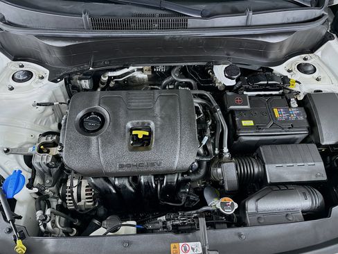 Used 2025 Kia Seltos S image 31