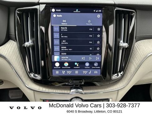 Used 2023 Volvo XC60 B6 Ultimate w/ Protection Package Premier AWD/4WD image 16