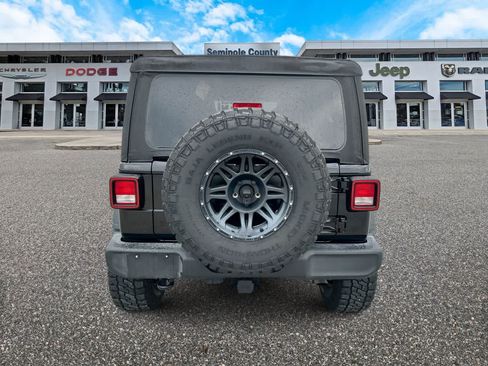 Certified 2022 Jeep Wrangler Unlimited Sport AWD/4WD image 7