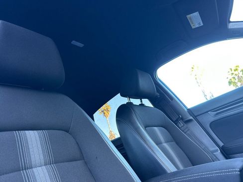 Used 2022 Honda Civic Sport image 15