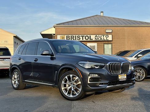 Used 2020 BMW X5 xDrive40i w/ Premium Package image 2