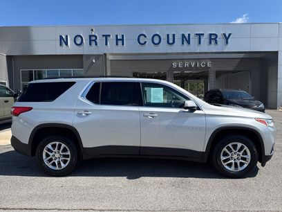 Used 2020 Chevrolet Traverse LT