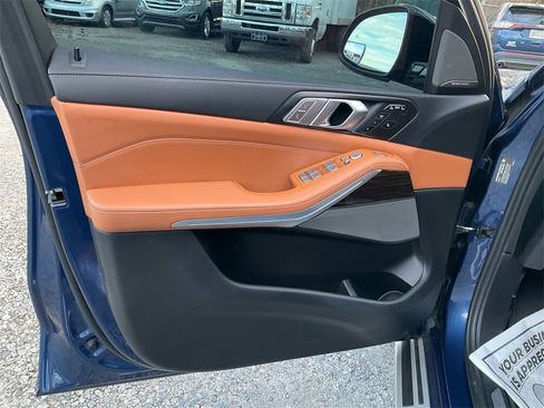 Used 2019 BMW X7 xDrive40i w/ Premium Package image 17