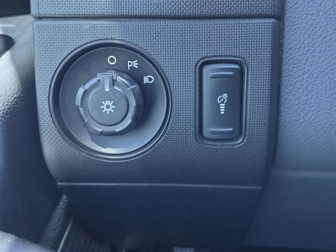 Used 2015 Ford F250 XLT RWD image 26