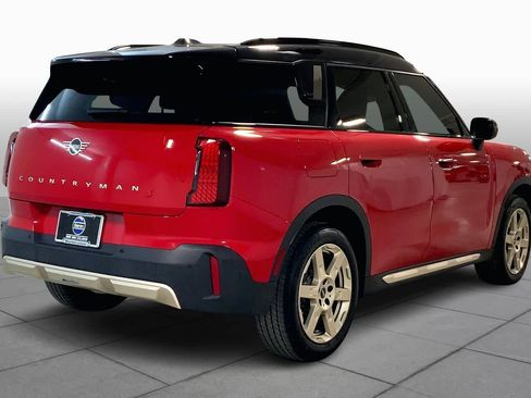 Used 2025 MINI Cooper Countryman S w/ Comfort Package Max image 12