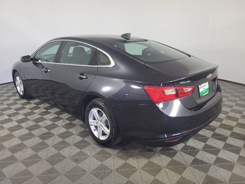 Used 2022 Chevrolet Malibu LS w/ Driver Confidence Package II FWD image 5