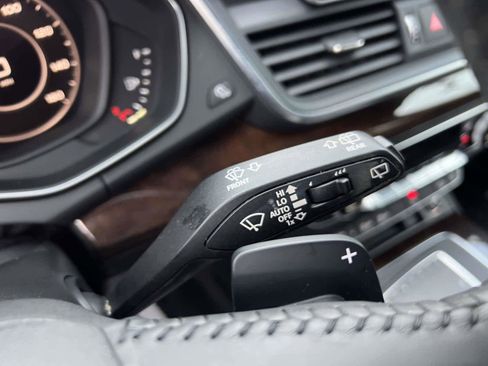 Used 2019 Audi Q5 2.0T Premium Plus image 34