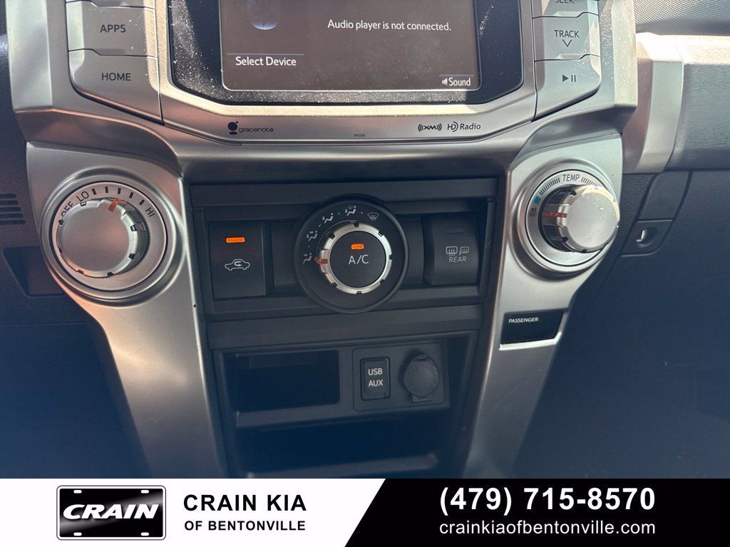 Used 2018 Toyota 4Runner SR5 AWD/4WD image 19