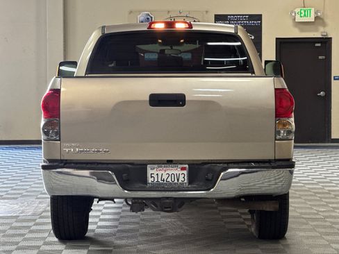 Used 2007 Toyota Tundra SR5 w/ Preferred Accessory Pkg RWD image 5