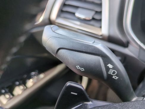 Used 2017 Ford Fusion SE w/ Fusion SE Technology Package AWD/4WD image 28