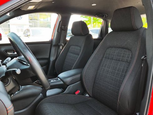 Used 2023 Honda HR-V Sport image 30