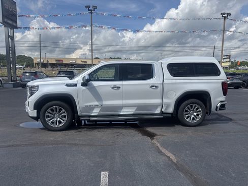 Used 2022 GMC Sierra 1500 Denali AWD/4WD image 7