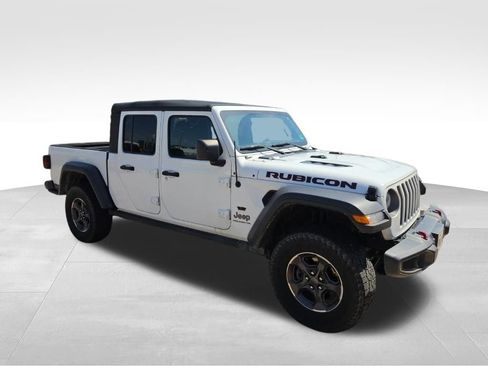 Used 2023 Jeep Gladiator Rubicon w/ Cold Weather Group AWD/4WD image 4