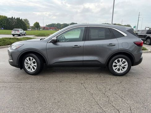 Used 2023 Ford Escape Active w/ Tech Pack #2 FWD image 4
