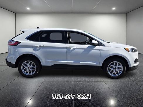 Used 2023 Ford Edge SEL AWD/4WD image 6