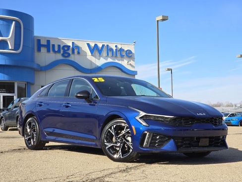 Used 2025 Kia K5 GT-Line image 2