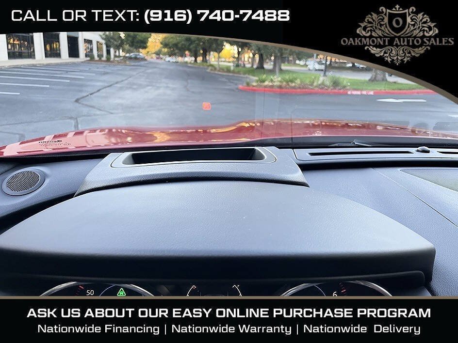 Used 2017 Jaguar F-PACE R-Sport AWD/4WD image 31