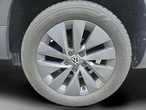 Used 2023 Volkswagen Taos S image 24