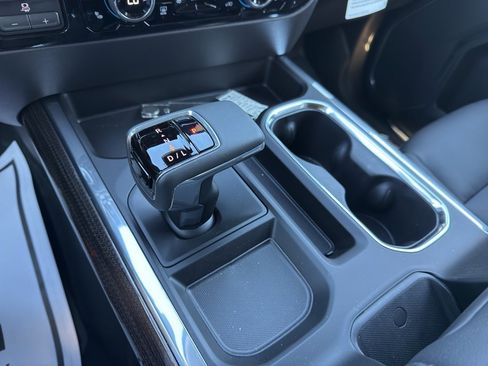 New 2026 Chevrolet Silverado 1500 LT w/ Z71 Off-Road Package image 16