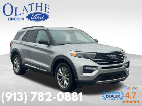 Used 2023 Ford Explorer XLT w/ Equipment Group 202A image 2