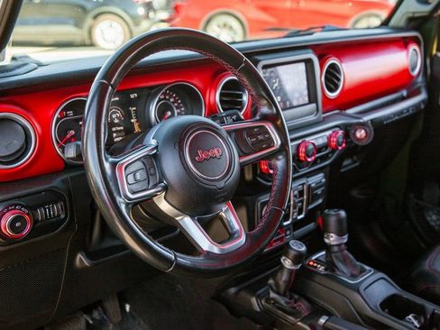 Used 2020 Jeep Wrangler Unlimited Rubicon AWD/4WD image 10