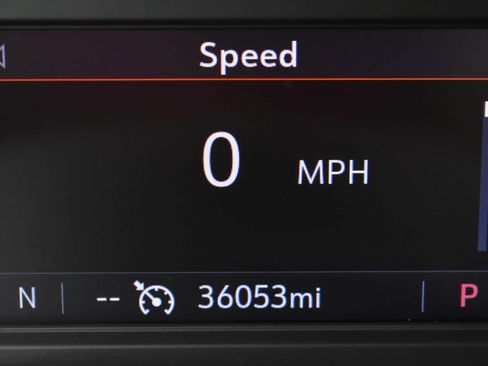 Used 2023 Buick Enclave Essence w/ LPO, Touring Package FWD image 33