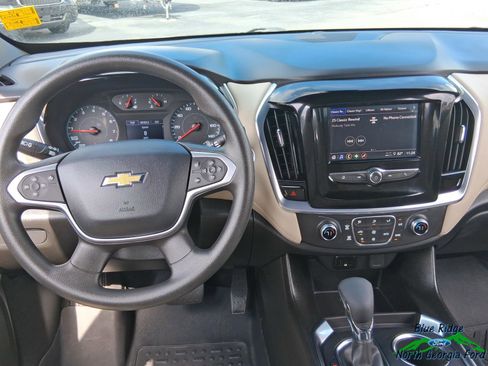 Used 2023 Chevrolet Traverse LS w/ Safety Package image 16