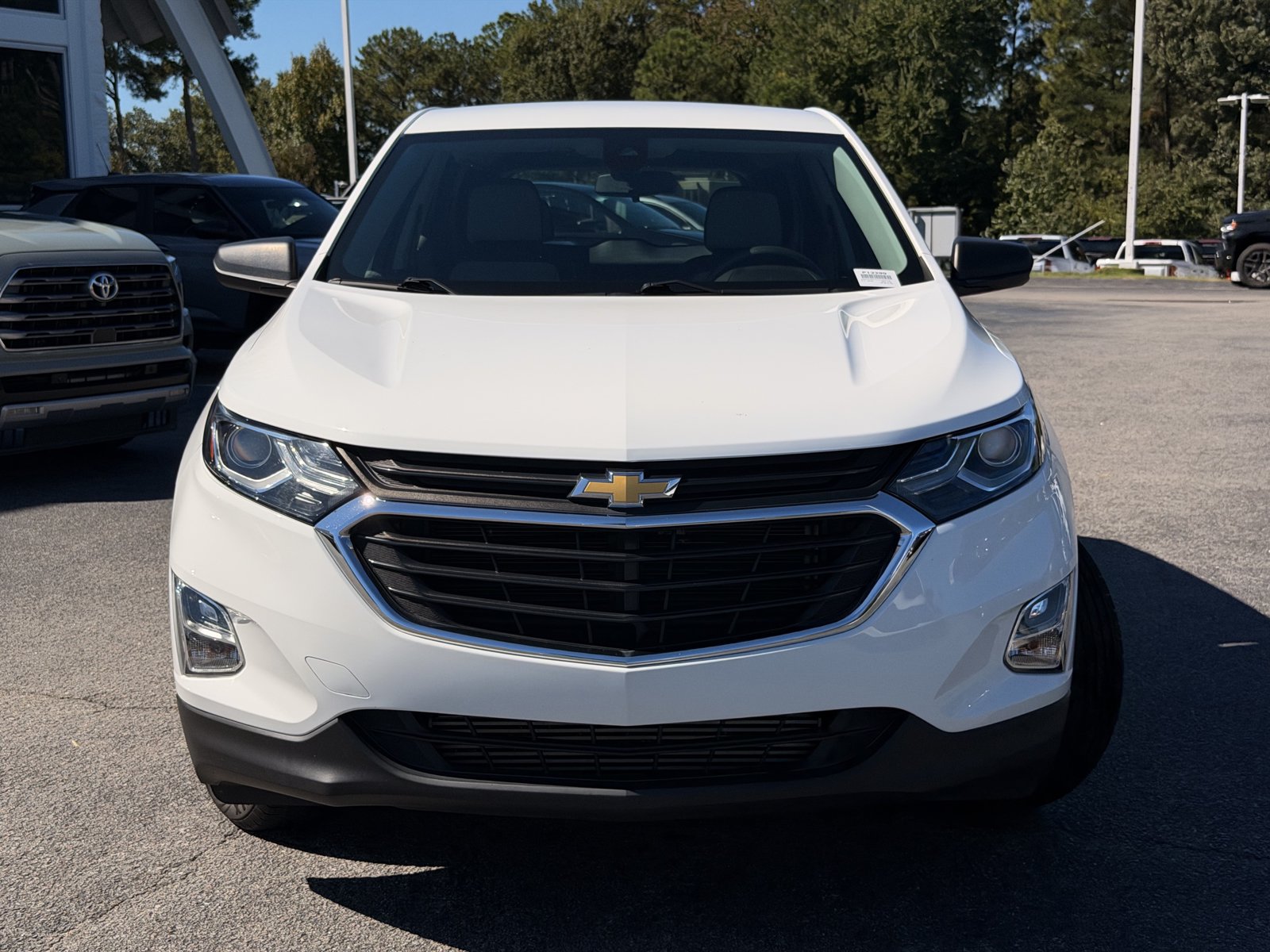 Used 2020 Chevrolet Equinox LS AWD/4WD image 18