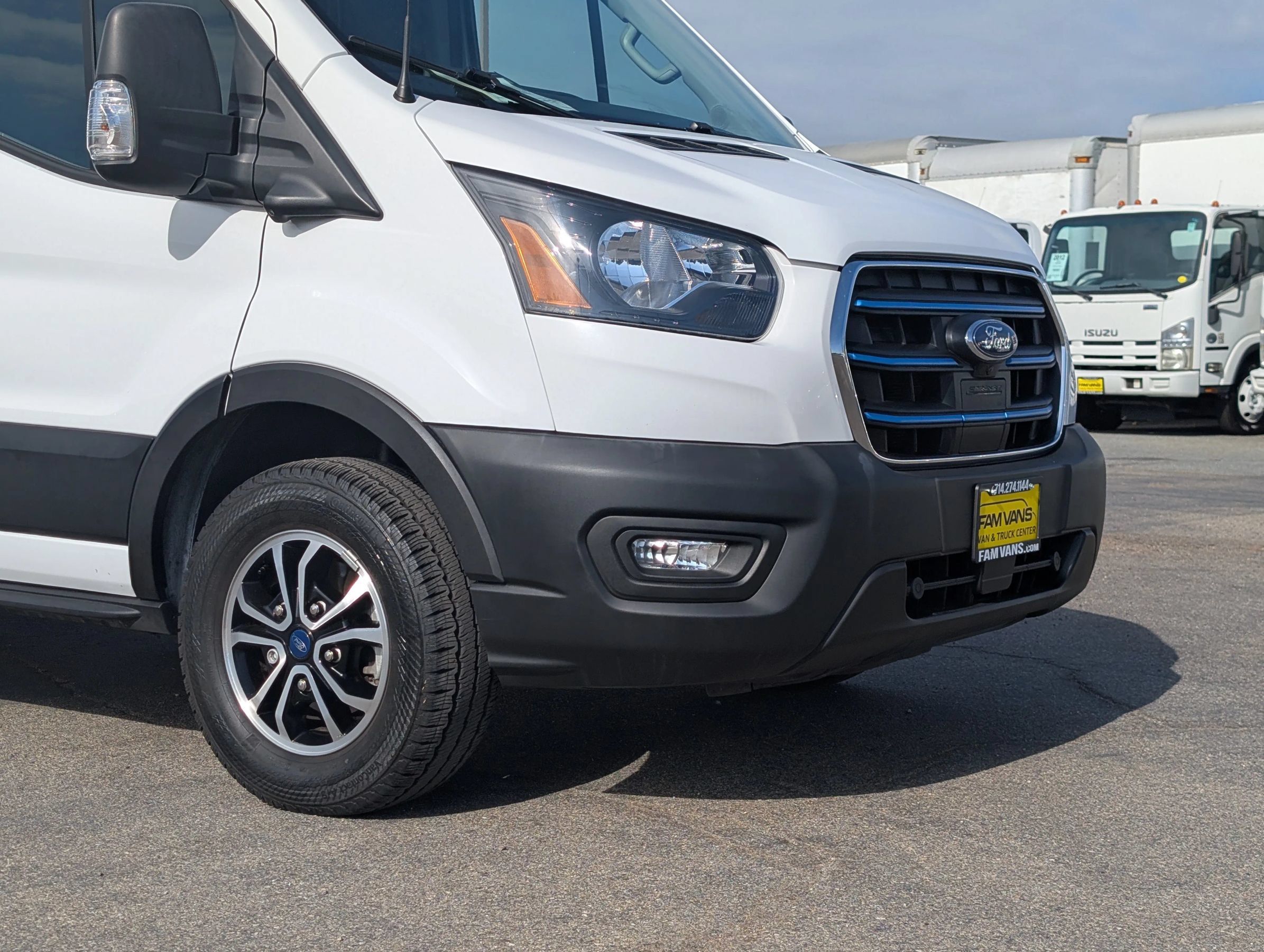 Used 2023 Ford E-Transit Medium Roof w/ Load Area Protection Package RWD image 2