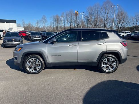 Used 2020 Jeep Compass Limited image 2