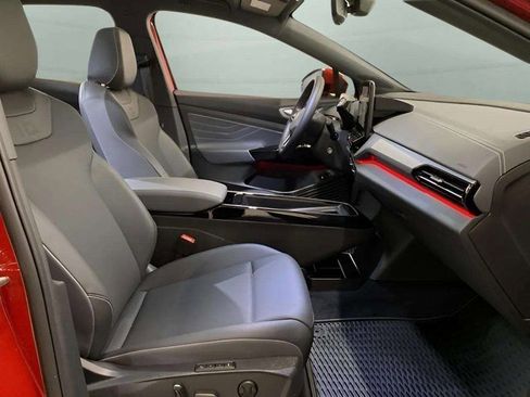 Used 2024 Volkswagen ID.4 S image 82