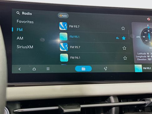 Used 2025 Hyundai Tucson SEL image 21