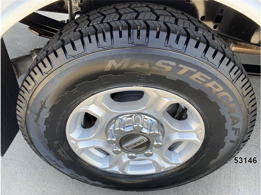Used 2025 Ford F250 XLT w/ FX4 Off-Road Package AWD/4WD image 19