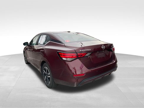 Used 2024 Nissan Sentra SV image 8