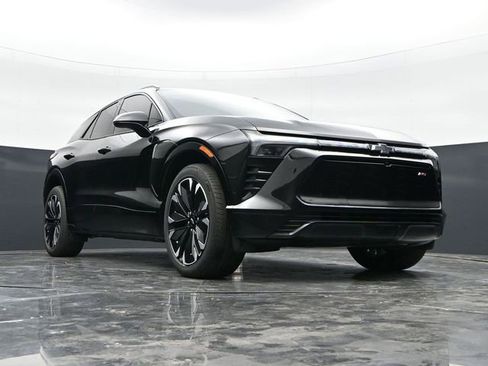 Used 2024 Chevrolet Blazer EV RS AWD/4WD image 38