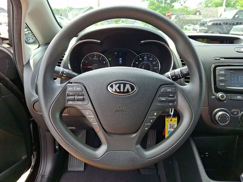 Used 2018 Kia Forte LX w/ LX Rear Camera Package FWD image 20