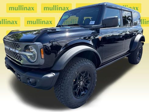 New 2026 Ford Bronco Badlands image 17