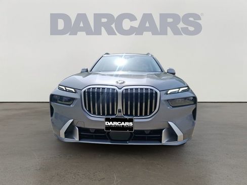 Used 2024 BMW X7 xDrive40i AWD/4WD image 2