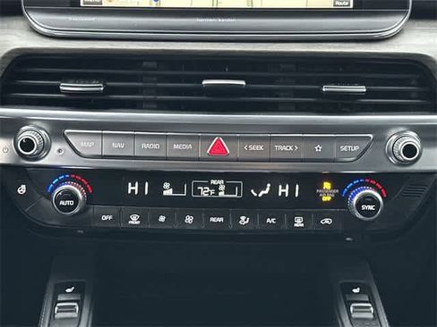 Used 2020 Kia Telluride SX w/ SX Prestige Package image 16