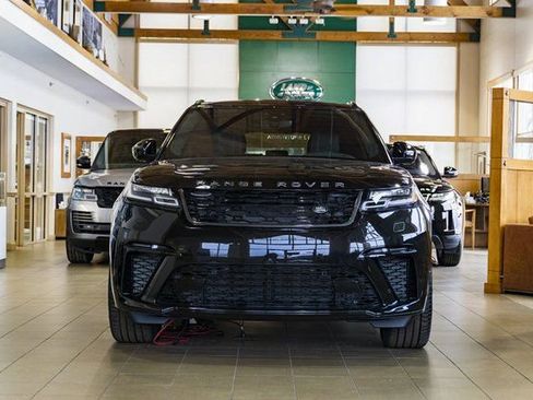 Used 2025 Land Rover Range Rover Evoque Dynamic SE image 26